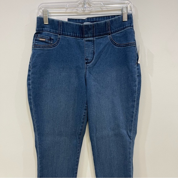 Nine West Heidi Pull On Crop Jeans Medium Wash Stretch NWT Womens 4 - Picture 2 of 9